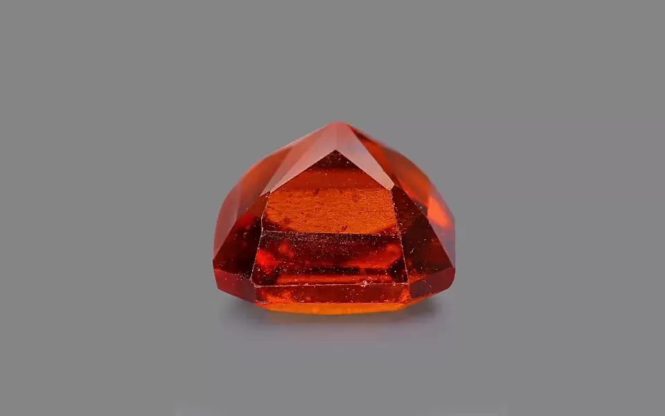 Hessonite (2.24-Carats)