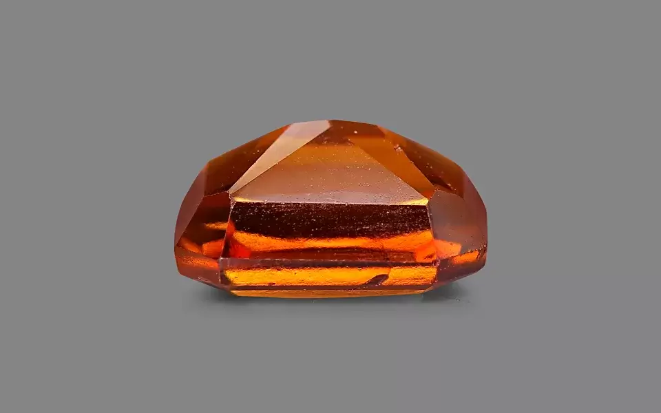 Hessonite (3.97-Carats)