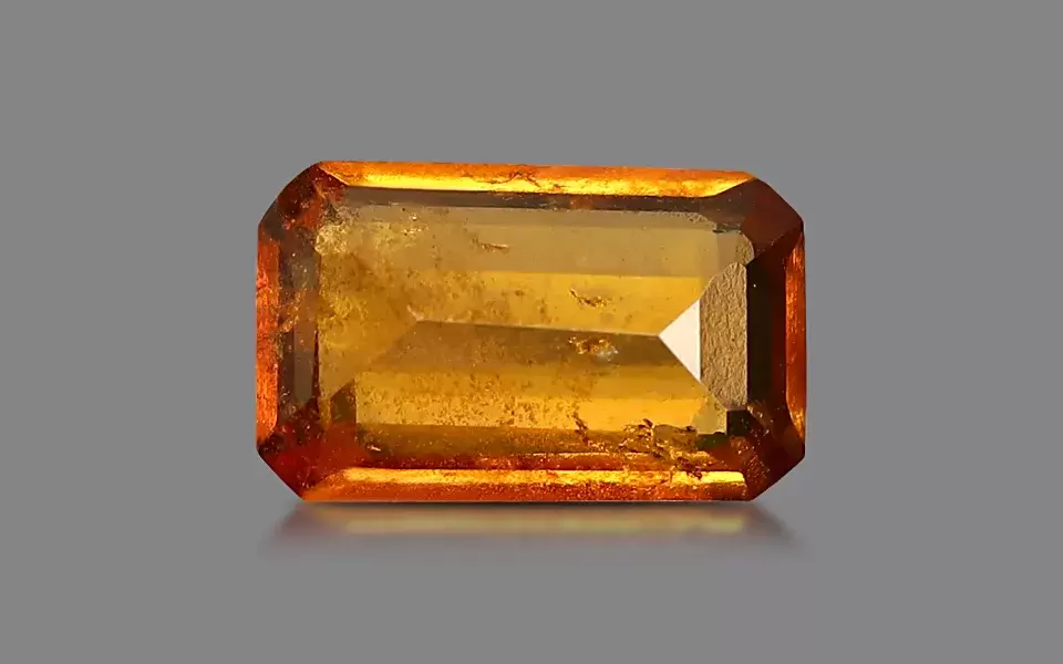 Hessonite (3.98-Carats)